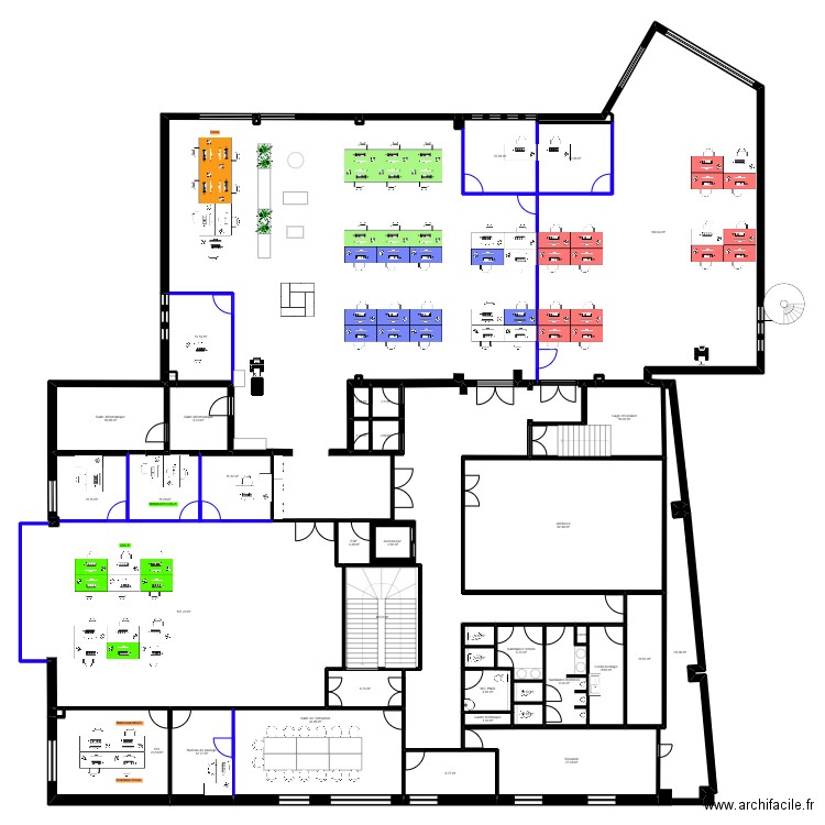 Alibi v1. Plan de 50 pièces et 678 m2