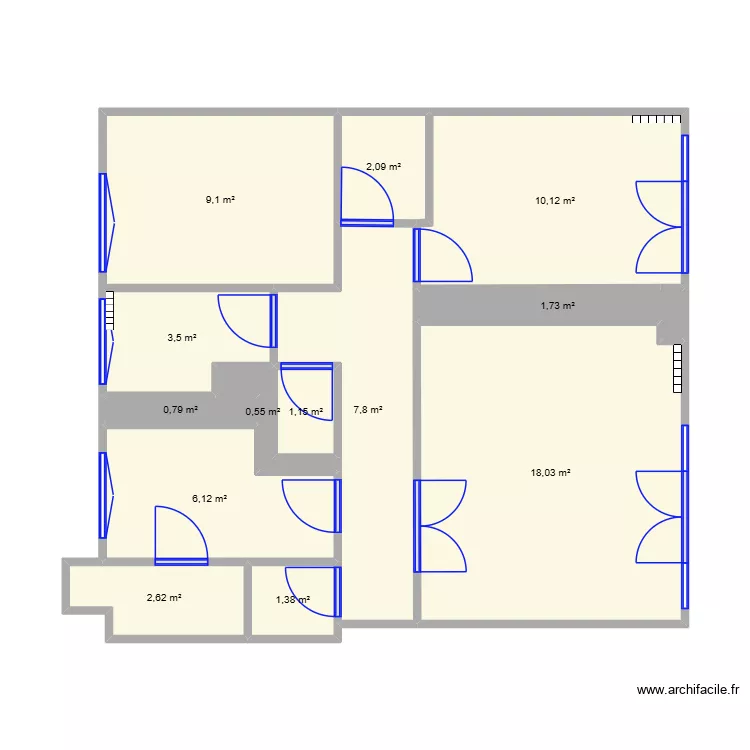 T3_a_renover. Plan de 13  et 65 m²