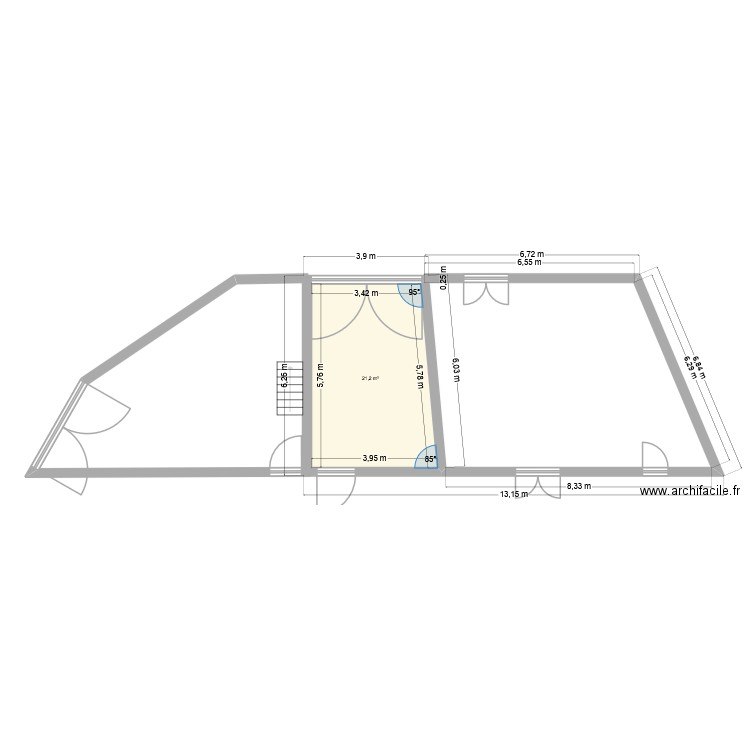 Bat apostolat - RDCH. Plan de 1 pièce et 21 m2