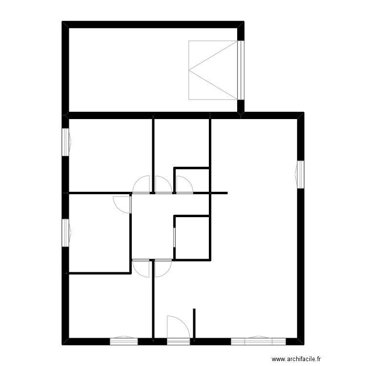 DRACH. Plan de 9 pièces et 106 m2