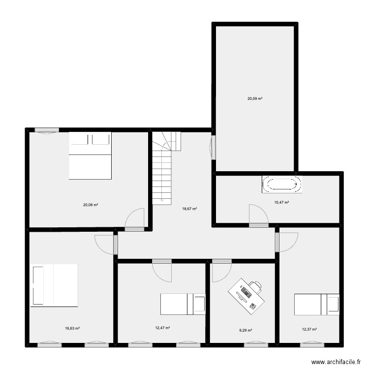 ferrer +1. Plan de 8 pièces et 120 m2