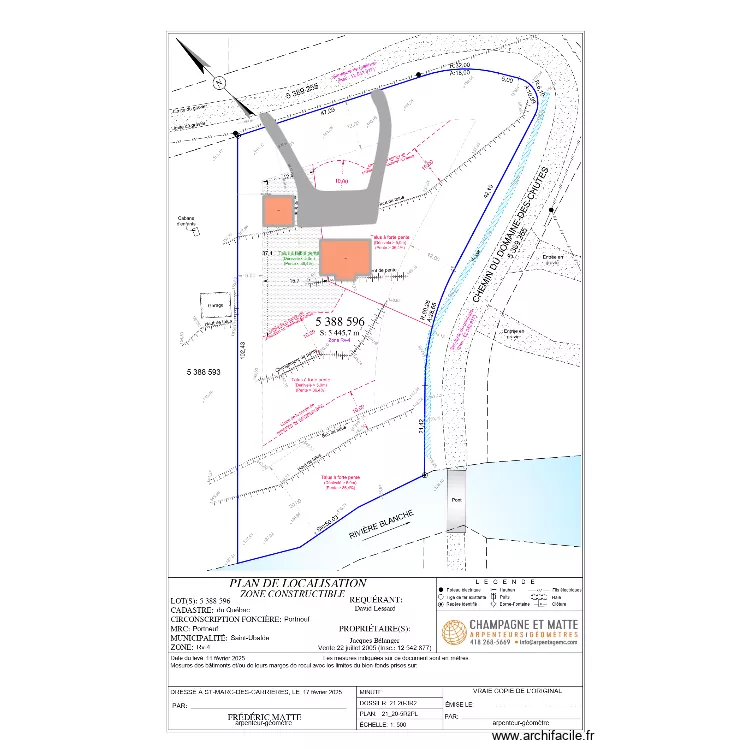 Maison sur terrain. Plan de 