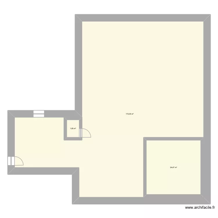 jjj. Plan de 3 pièces et 232 m²