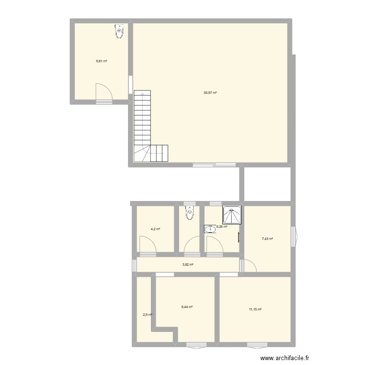 test. Plan de 9 pièces et 105 m2