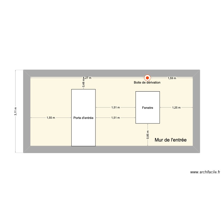 Mur de l'entrée. Plan de 1 pièce et 16 m2