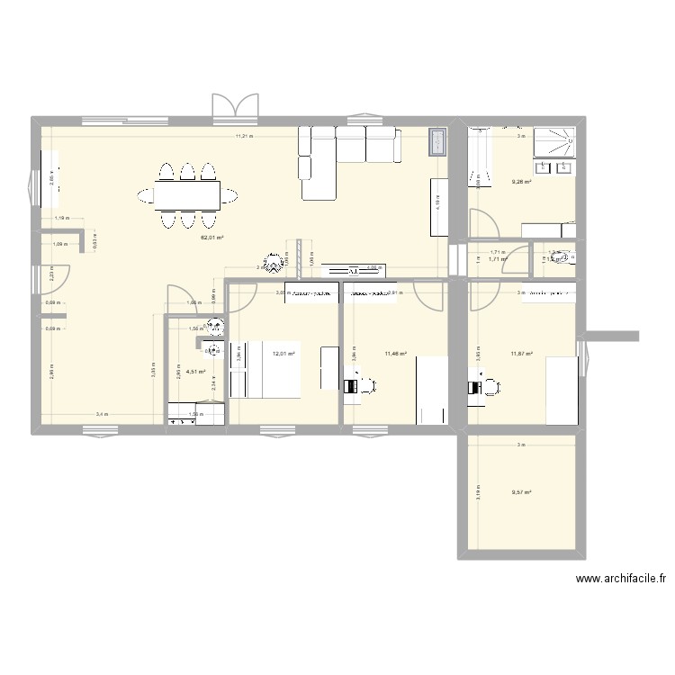 yls. Plan de 9 pièces et 124 m2