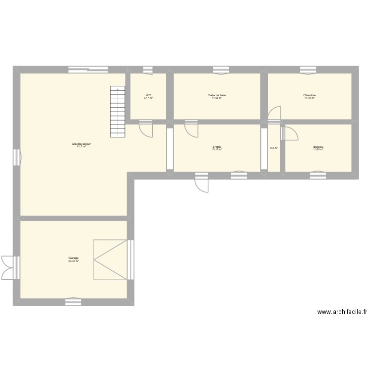 Maison futur. Plan de 8 pièces et 156 m2