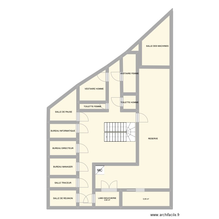 Auchan2. Plan de 14 pièces et 116 m2