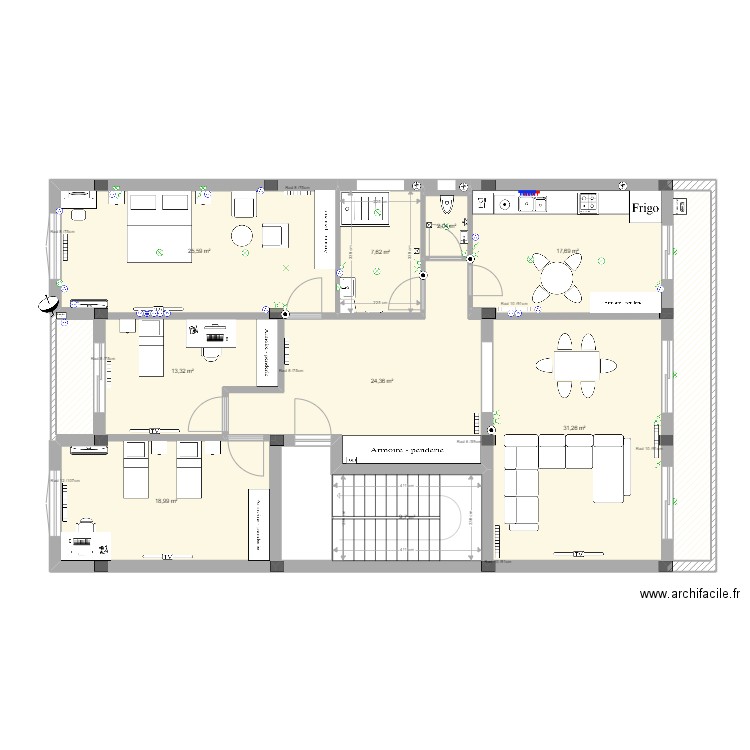 CHARIM 4 route. Plan de 54 pièces et 707 m2
