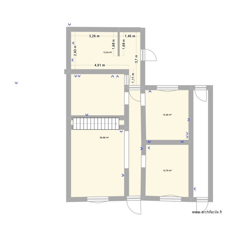 rdc. Plan de 4 pièces et 70 m2