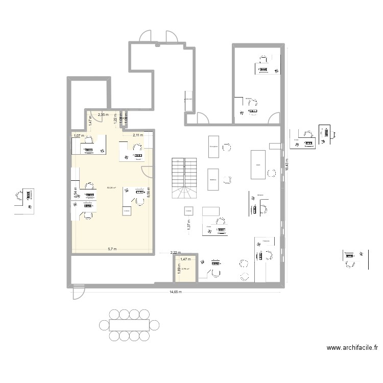 Bureau 5ieme 10. Plan de 3 pièces et 55 m2