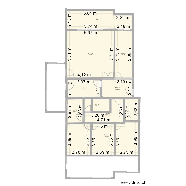 Appartement Aguilera. Plan de 9 pièces et 129 m2