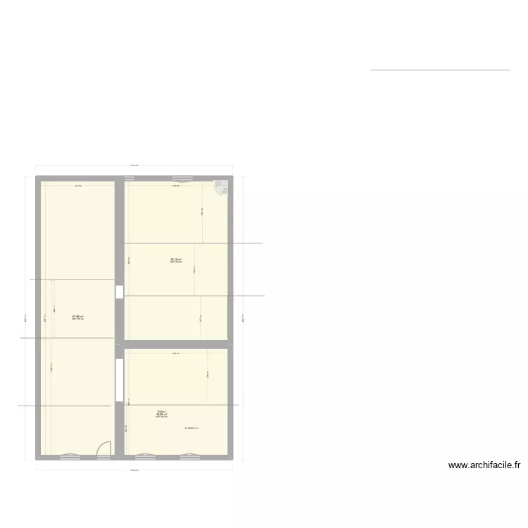 Plan Arnaville sans cloisons au 19 05 2026. Plan de 3  et 160 m²