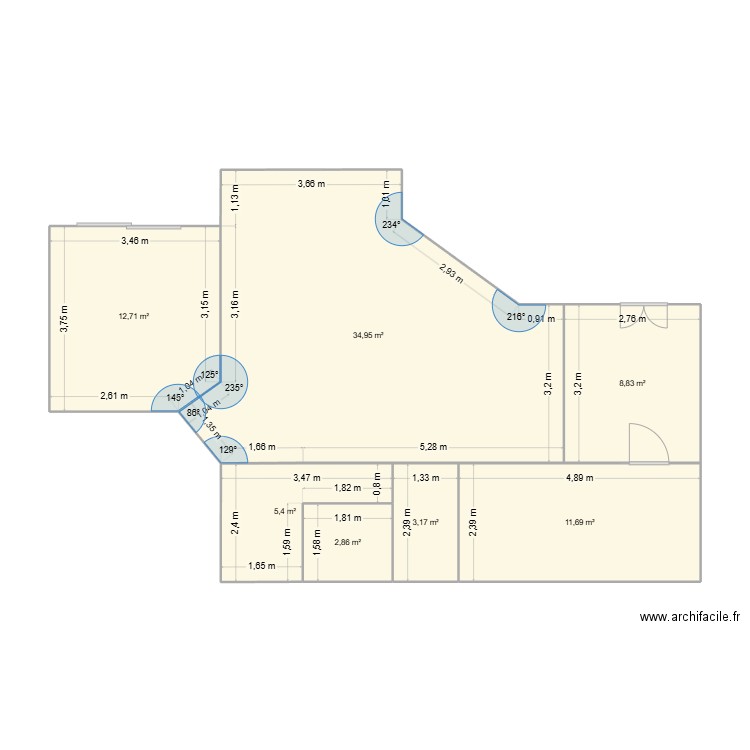 landsman. Plan de 7 pièces et 80 m2