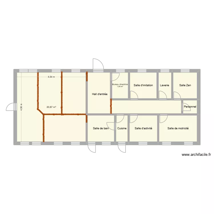 Cr&egrave;che La marmottine. Plan de 11  et 51 m²