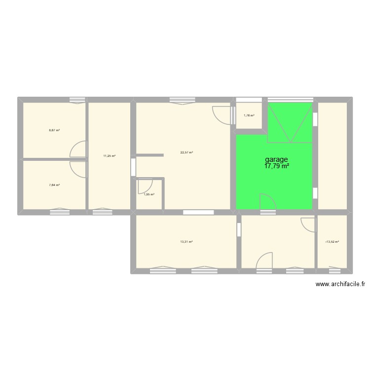 maison de st michel. Plan de 9 pièces et 89 m2