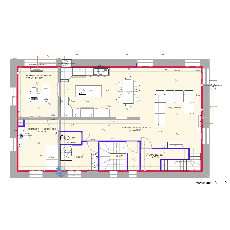 LA MAISON AUX MOULINS  1 ER ETAGE. Plan de 12 pièces et 103 m2