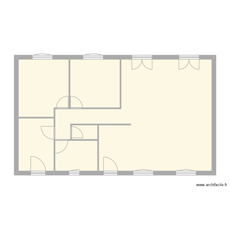 BREZET. Plan de 6 pièces et 81 m2