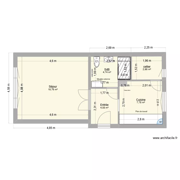 future &eacute;ventuelle salle de bain 2bis. Plan de 5  et 38 m²