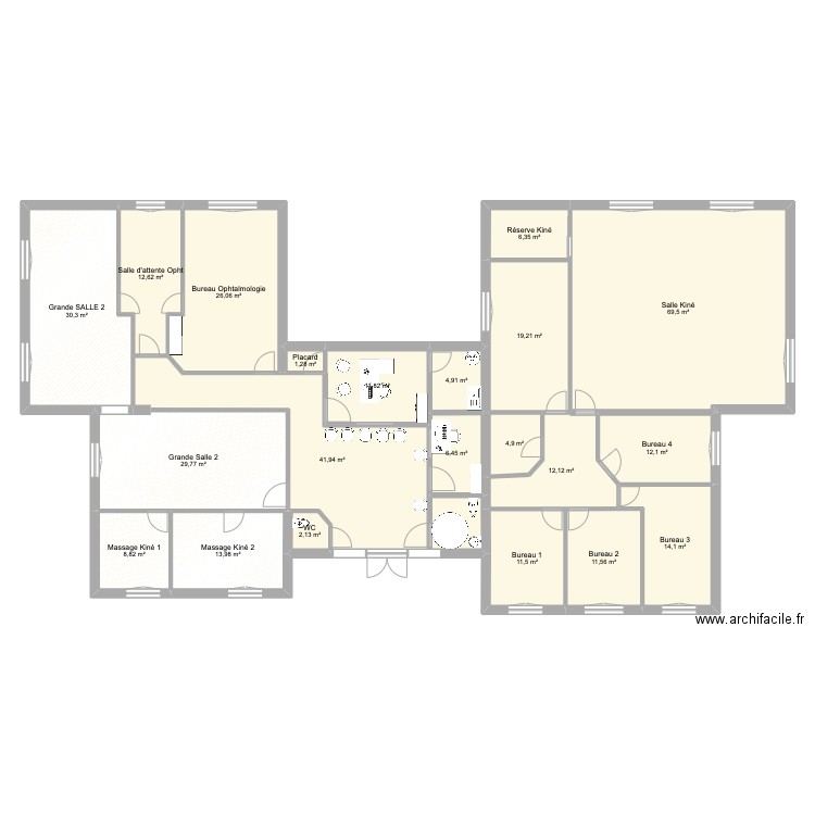 Plan Karine. Plan de 21 pièces et 351 m2