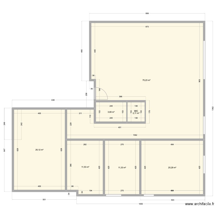 Christel. Plan de 0 pièce et 0 m2