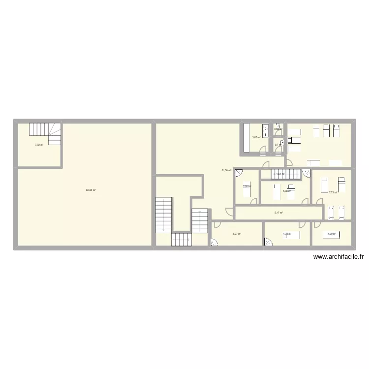 Cadre Pro :  Les Cent Ciels. Plan de 14 pièces et 162 m²
