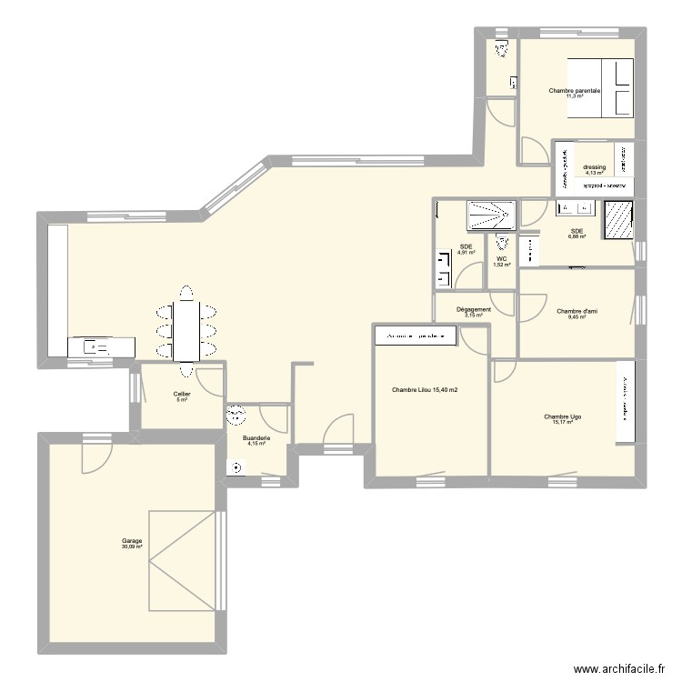 Plan maison. Plan de 12 pièces et 182 m2