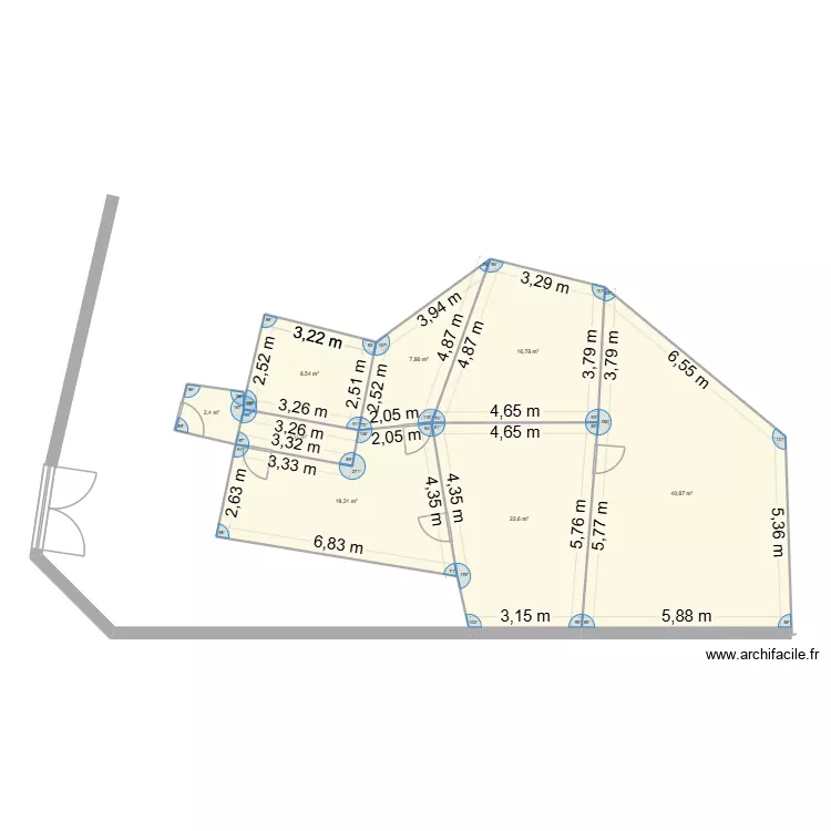 Versailles 51partie 2. Plan de 8  et 122 m²