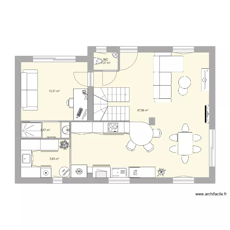 Maison modifi&eacute;e plus long terme avec porte modifi&eacute;e. Plan de 
