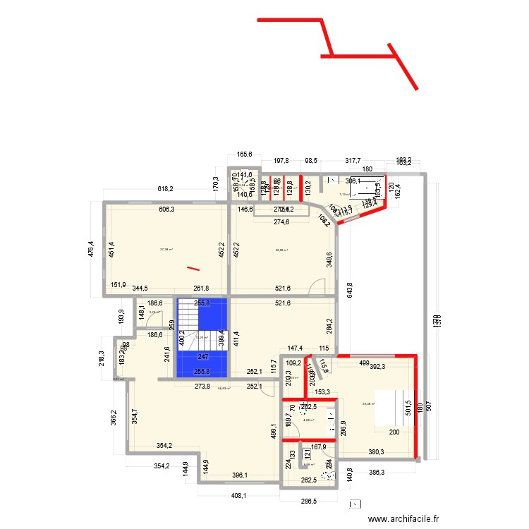 PLAM c. Plan de 15 pièces et 167 m2