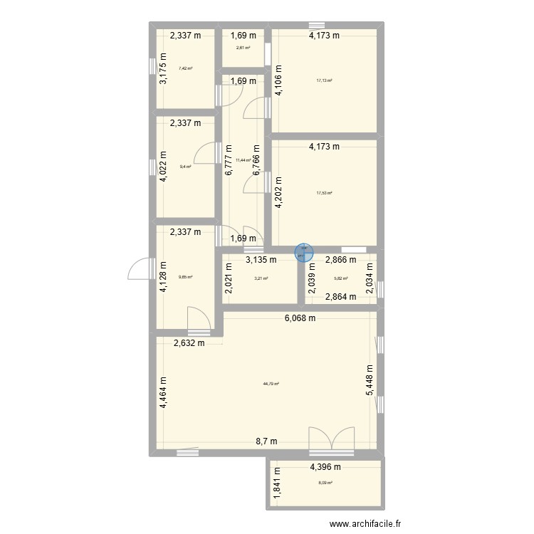 Final. Plan de 11 pièces et 140 m2
