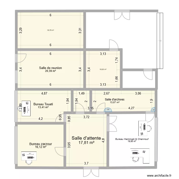 bureaux commercial. Plan de 8  et 132 m²