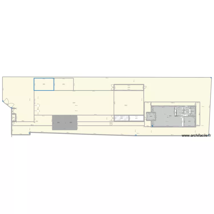 CLUB HOUSE VIDE avec containers et chapiteaux VIDE 1. Plan de 