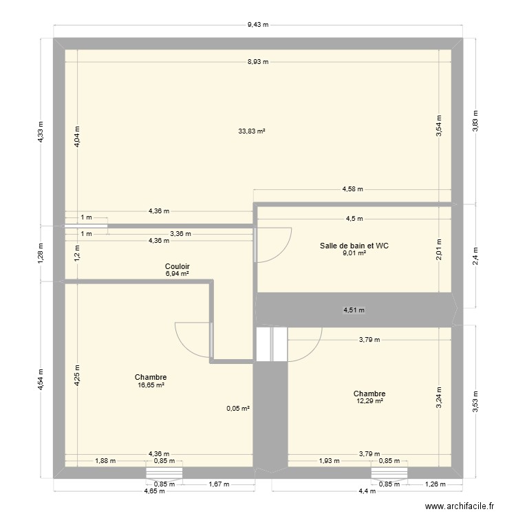 frise original. Plan de 6 pièces et 79 m2