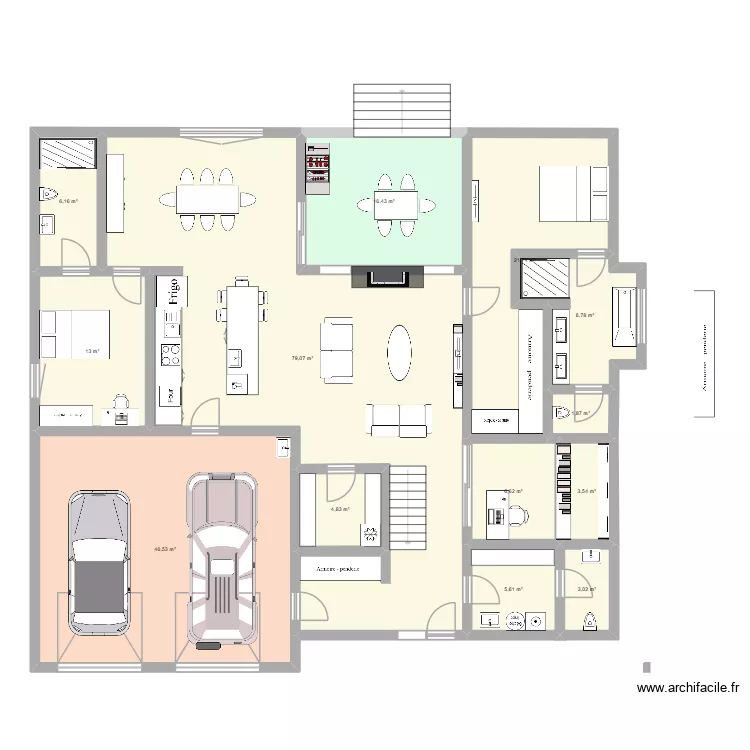 Iris 2 grande terrasse. Plan de 13 pièces et 217 m²