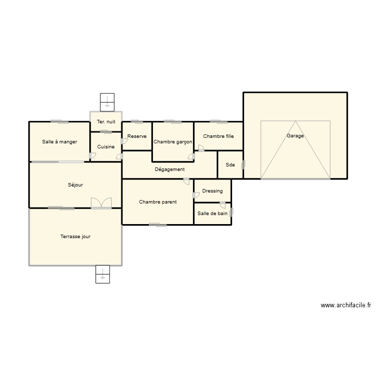 Casa de vista. Plan de 14 pièces et 41 m2