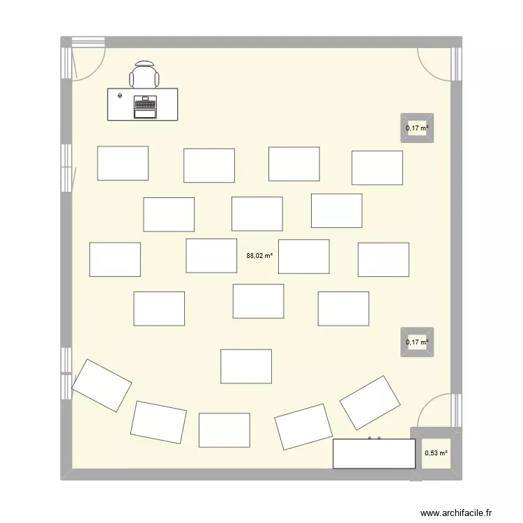 new classe 3eT. Plan de 4 Pièces et 90 m²