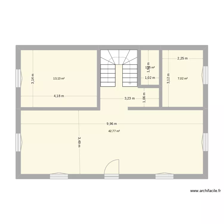 Niveau 1. Plan de 4  et 65 m²