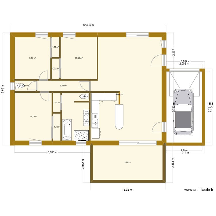 Céline et Laetitia. Plan de 10 pièces et 98 m2
