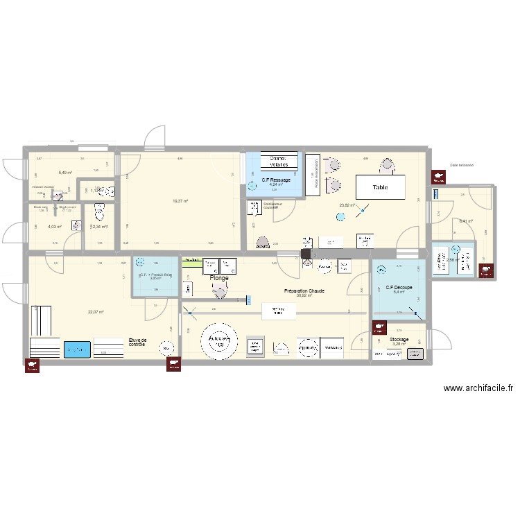 Haut Pouyet 006 + Nuisibles. Plan de 14 pièces et 134 m2