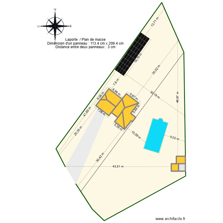 Laporte  / Plan de masse. Plan de 10 pièces et 156 m2