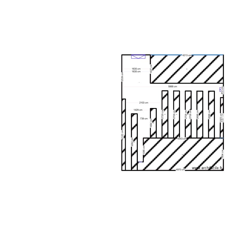 Factoring Dessert. Plan de 11 pièces et 2266 m2