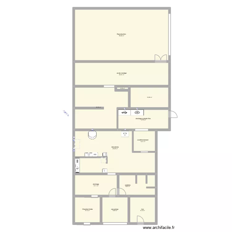 plomberie. Plan de 13 pièces et 246 m²