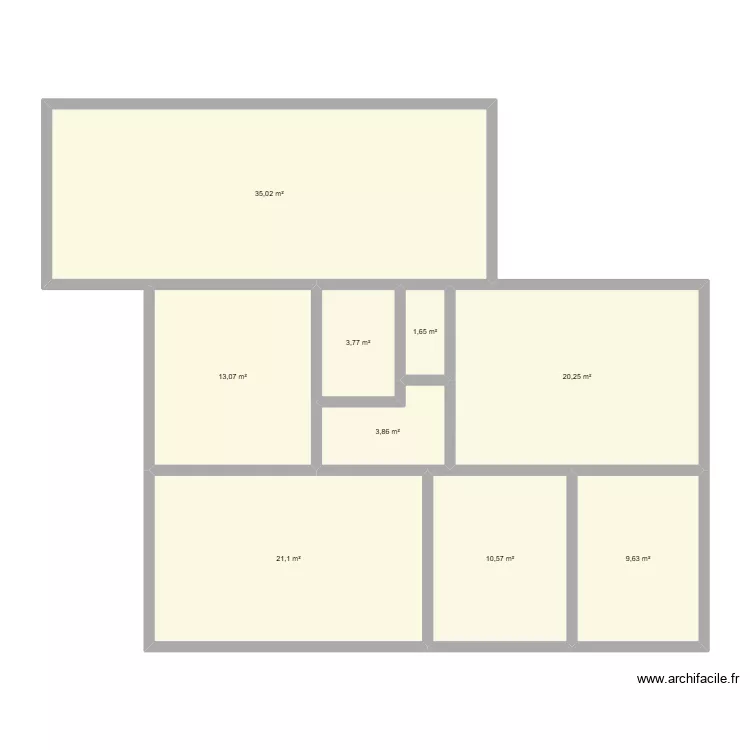 Maison Lannemezan (Bas). Plan de 9 et 119 m² Maison Lannemezan (Bas). Plan de 9 et 119 m²