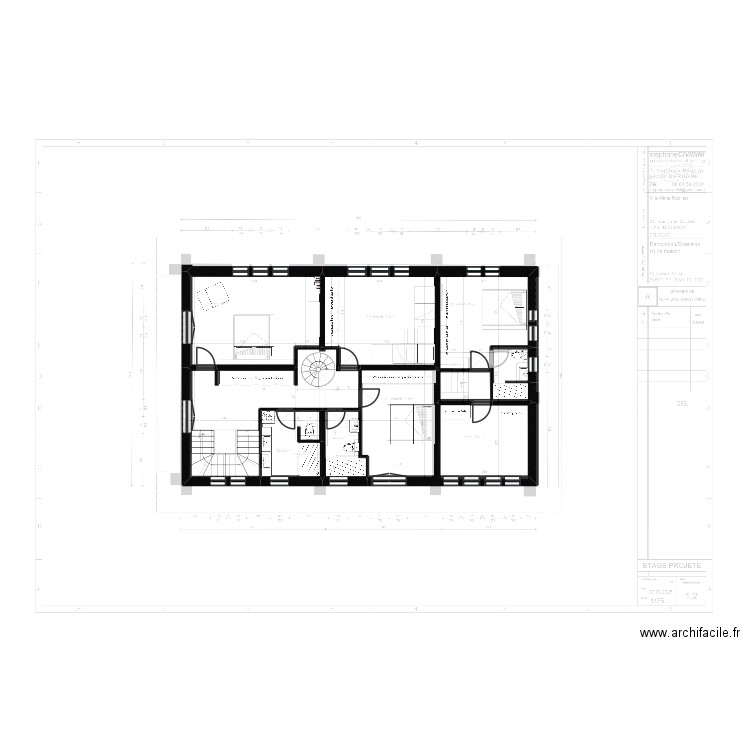 Etage Luzien. Plan de 8 pièces et 127 m2