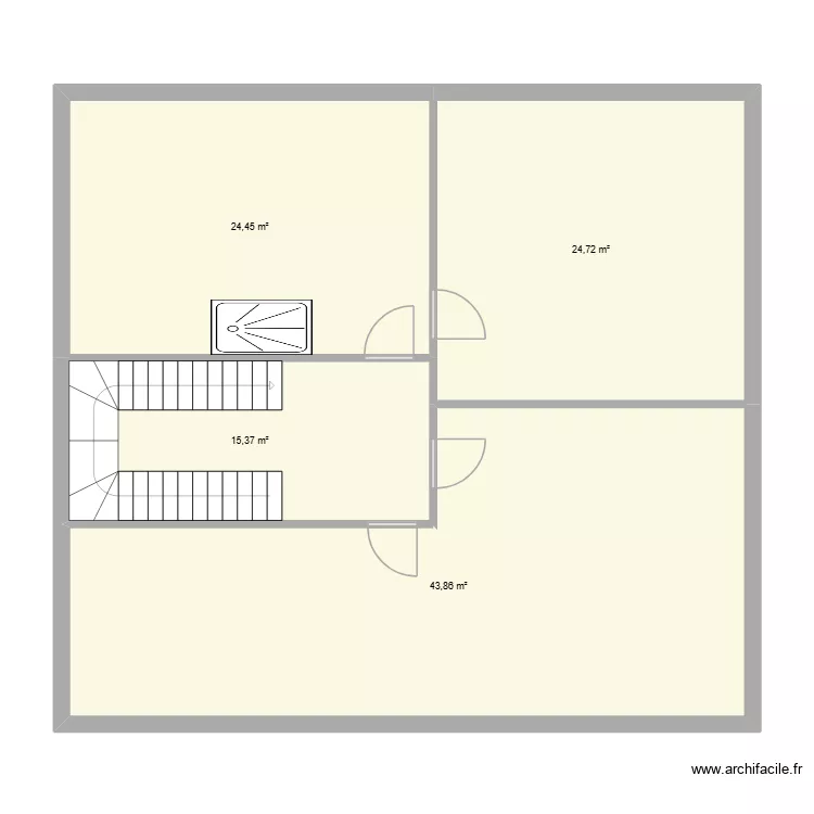 Montgardon 1er. Plan de 4  et 108 m²
