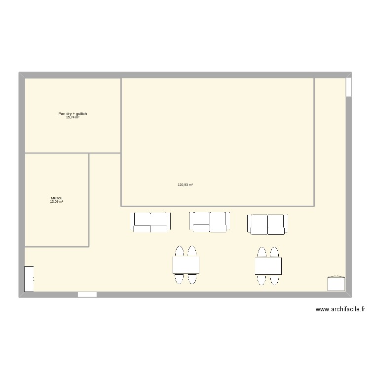 Pole perchoir. Plan de 3 pièces et 179 m2