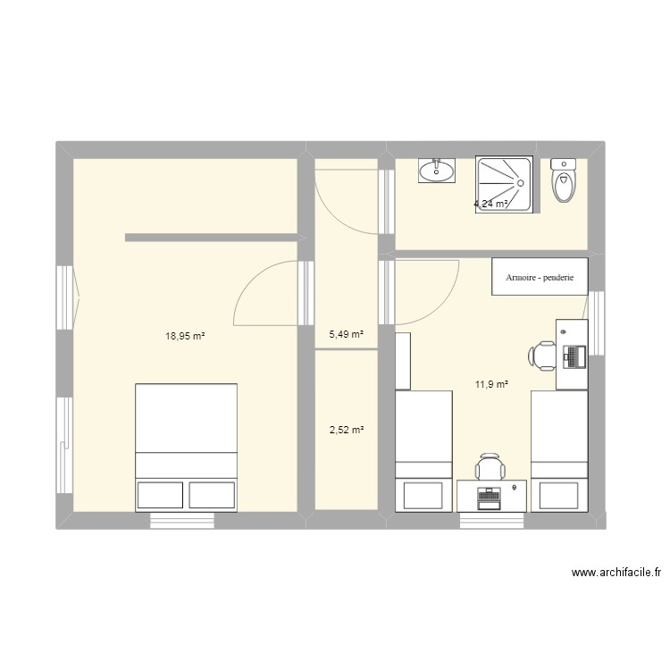 TRANO AMBONY. Plan de 5 pièces et 43 m2