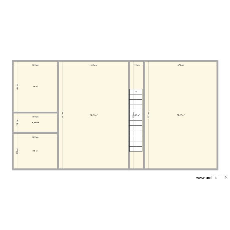 Avec 1 étage : 2 logements T2 indépendants + Sas entrée commune. Plan de 0 pièce et 0 m2