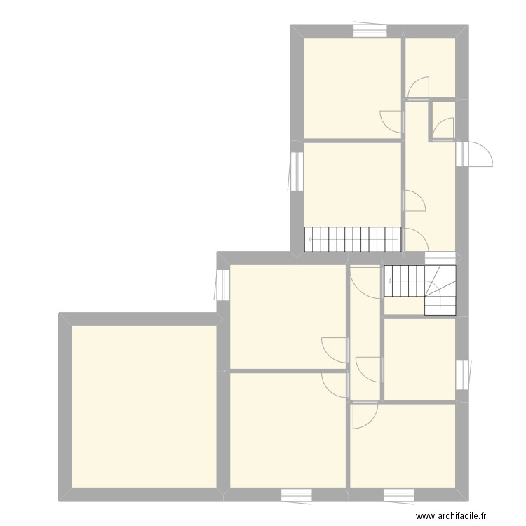 1er étage Cuzance. Plan de 12 pièces et 108 m2